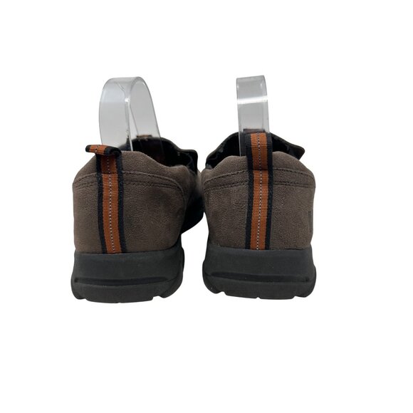 Rugged Outback Brown Slip-On With Elastic Gussets Suede Shoes Size 7 - Picture 3 of 12